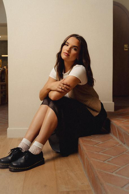 Center Stage: Jenna Raine